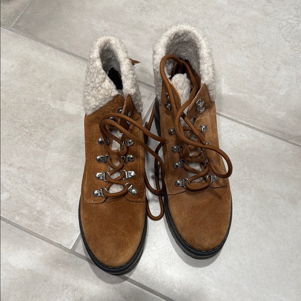 Women's Brown Suede Ankle Boots - Marc fisher